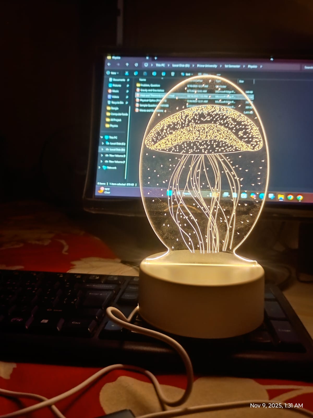 3D Creative Jellyfish Night Light DIY Luminous Modern Bedside Table Lamp Bedroom Romantic Sleep